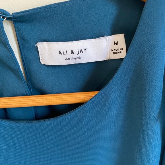 Aly & Jay Turquoise Ruffle Sleeve Top - Picture 4 of 12